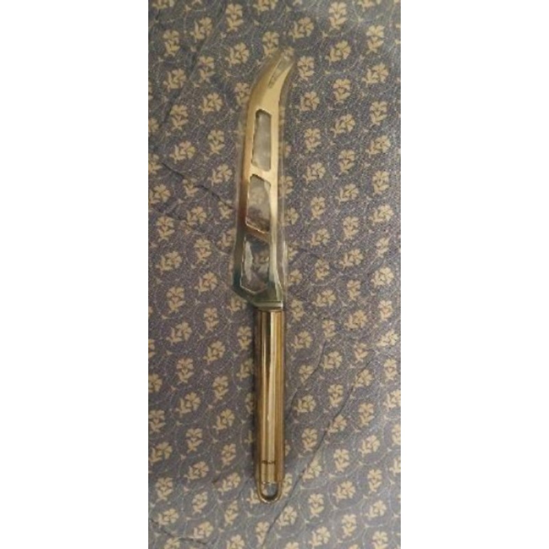 Couteau a fromage kela avec etui lame