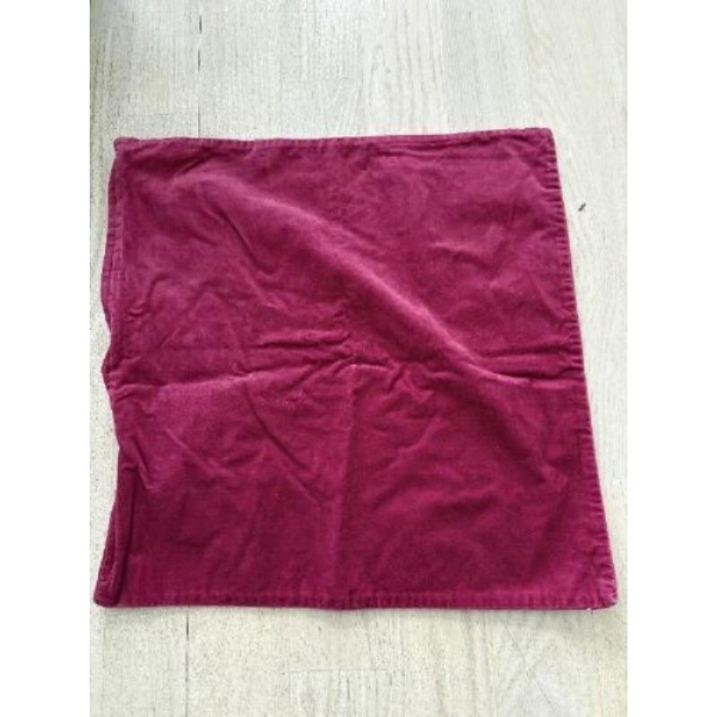 Housse de coussin velours rose 1