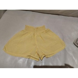 short monoprix jaune 6 ans...