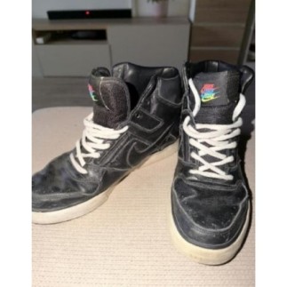 Basket montante noire Nike T41