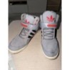 Baskets montantes adidas grise T42