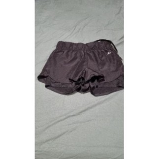 Short noir 