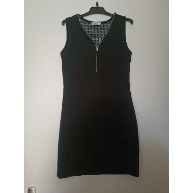 Robe noire 14 ans