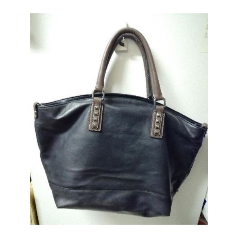Sac à Main CUIR Noir, Anses Marron + clous et Anse supl Epaule.