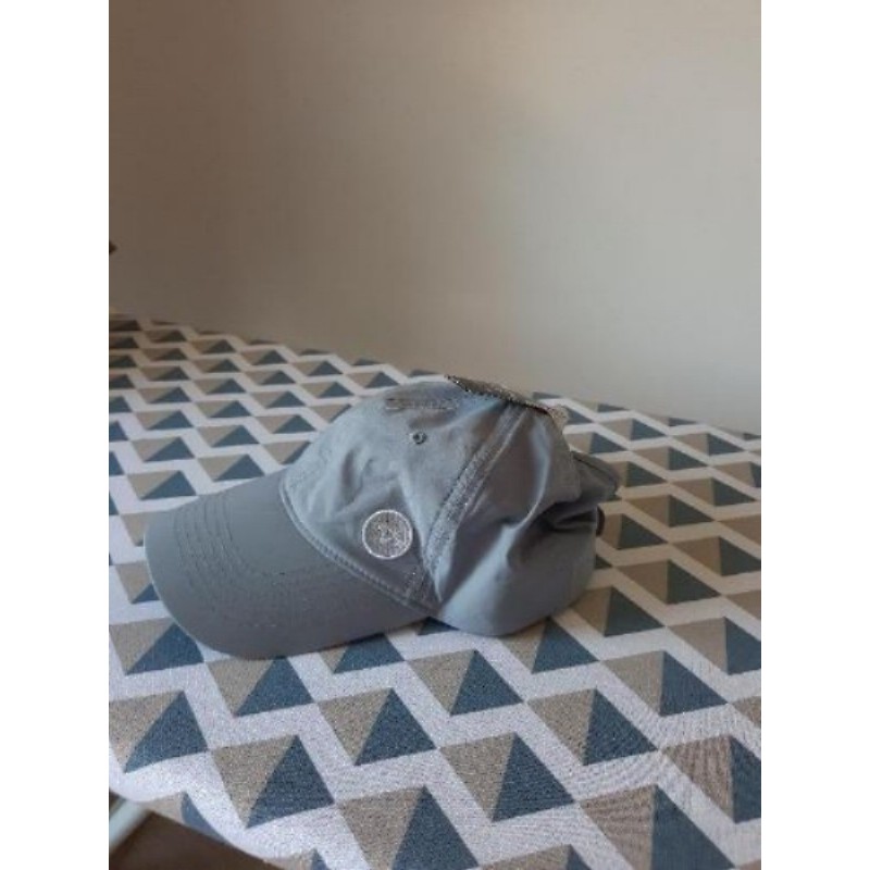 Casquette grise NEUVE 