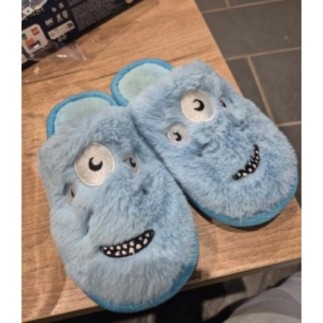 Chaussons bleu ciel 30/31