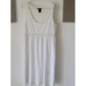 Robe blanche. H&M. S