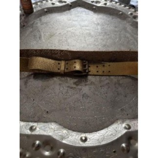 Ceinture clous doré 