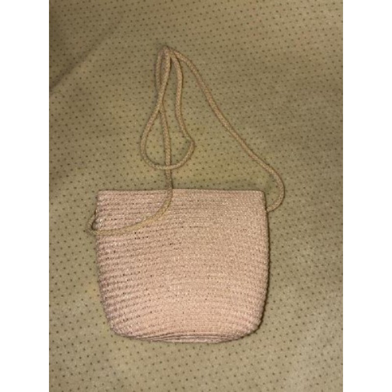 Petit sac mains osier rose  neuve 