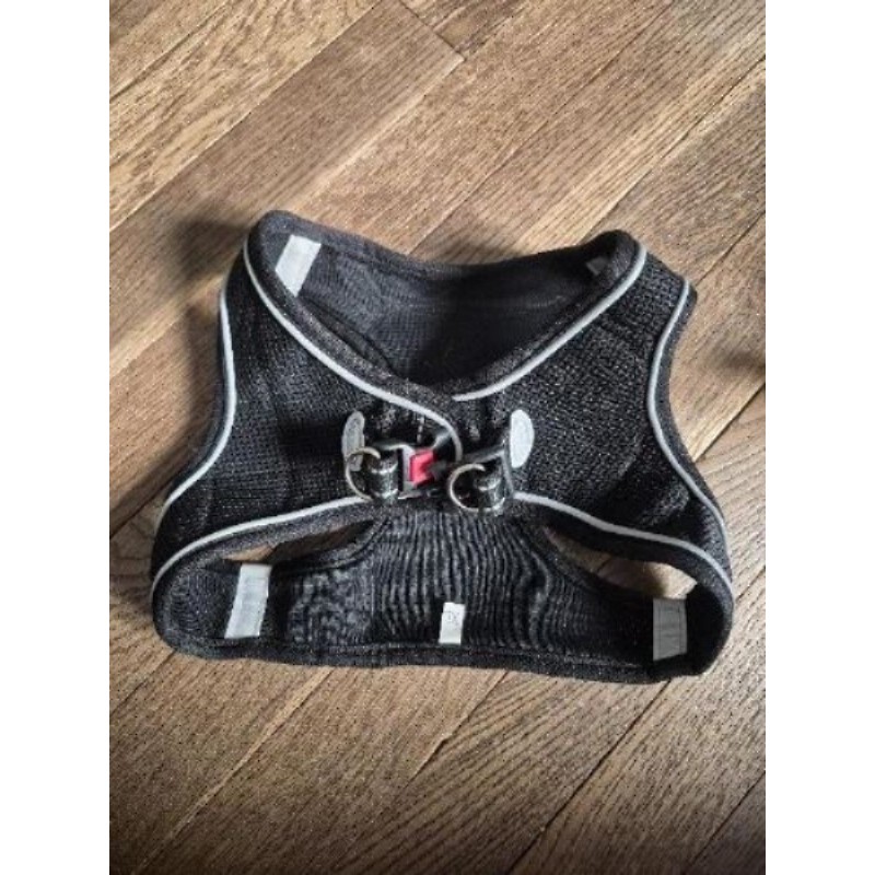 Harnais pour chien. Taille M. Neuf.  Chien de 10 à 15kg