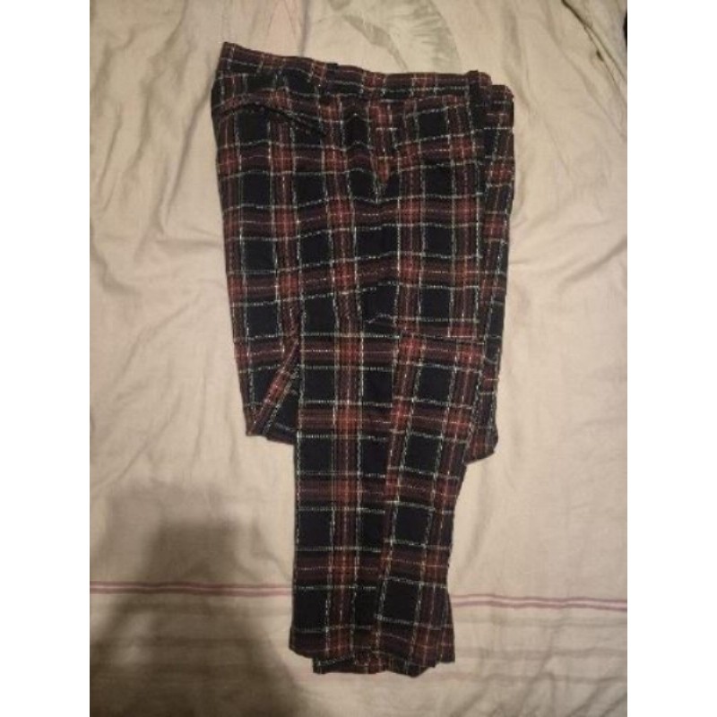 Pantalon homme Pull&bear bleu marine et bordeaux écossais taille 42