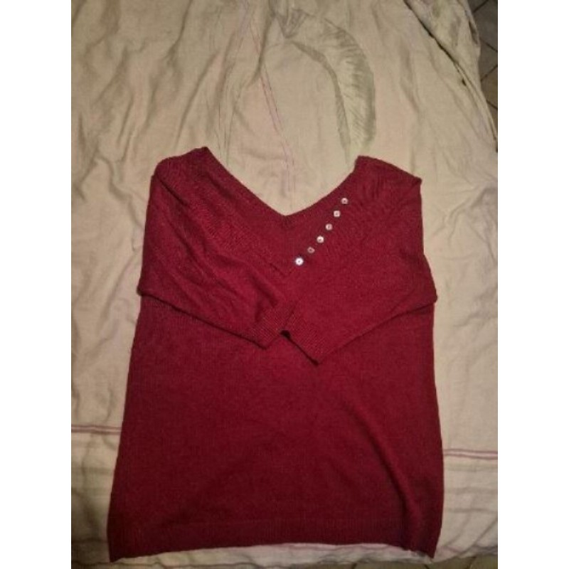 Pull léger la city femme rouge col V taille S/M 