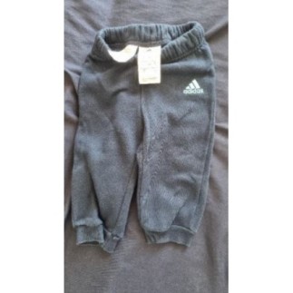 Jogging adidas 6-9 mois...