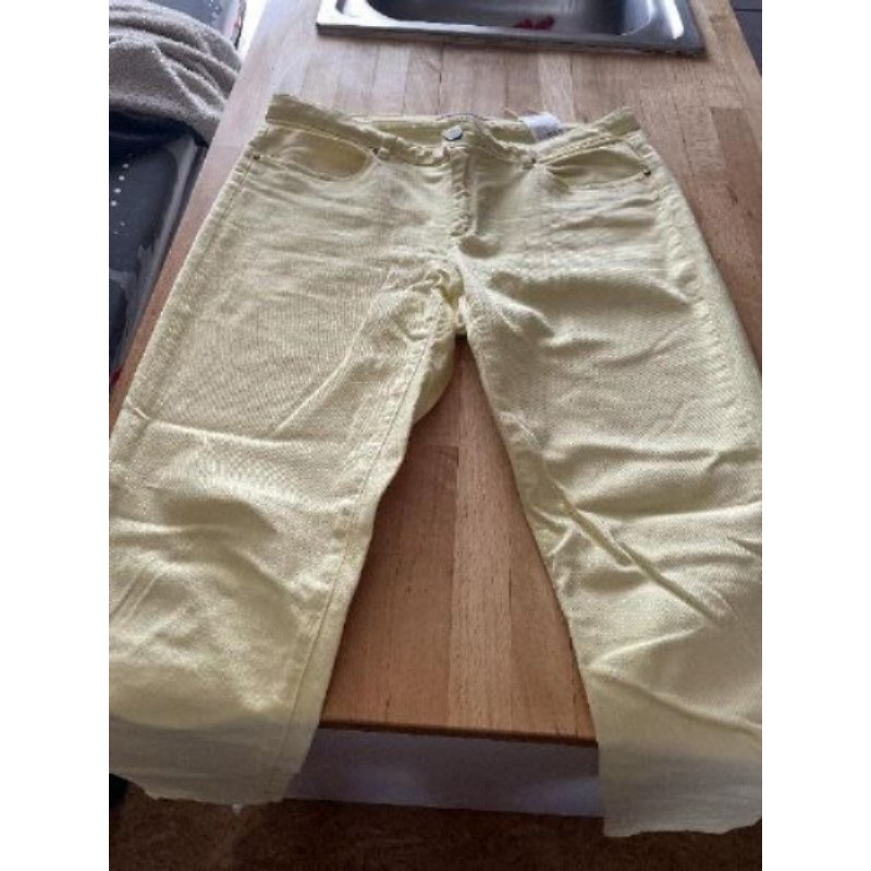 Pantalon jaune NAF NAF taille 42