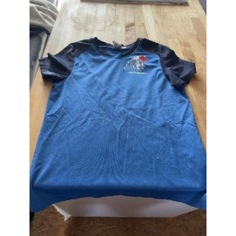 Tee shirt UEFA EURO 2016 taille 10/12 ans 