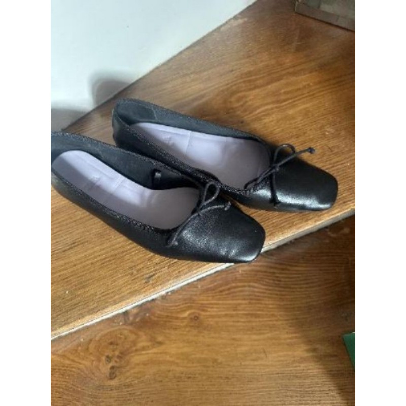 Ballerines noires en cuir zara taille 36