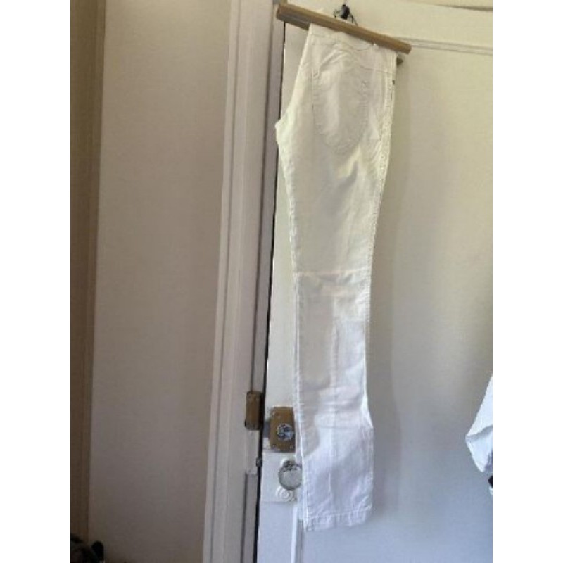 Pantalon blanc diesel taille 16ans