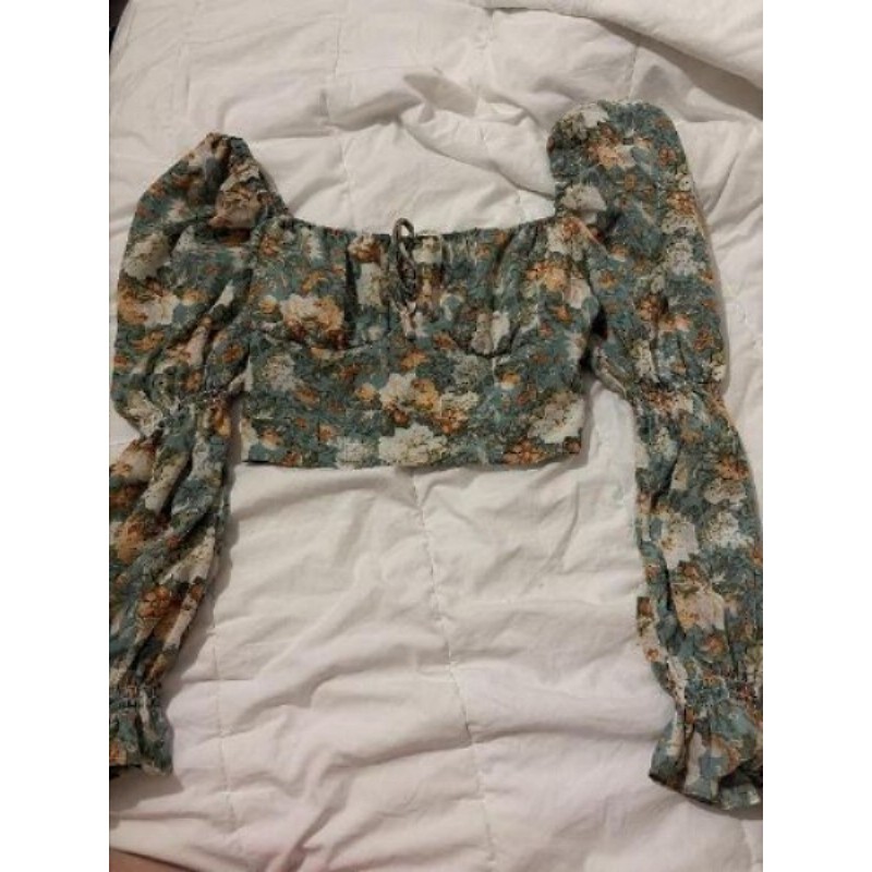 Haut SHEIN T40 fleuri vert/jaune 