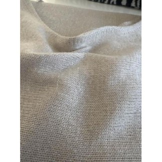 *Pull pailletté beige...