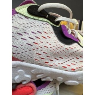 *Baskets coloré NIKE P40
