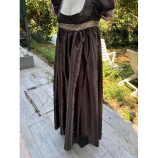 Robe Empire