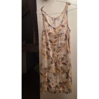 Robe BANANA MOON à fleurs...
