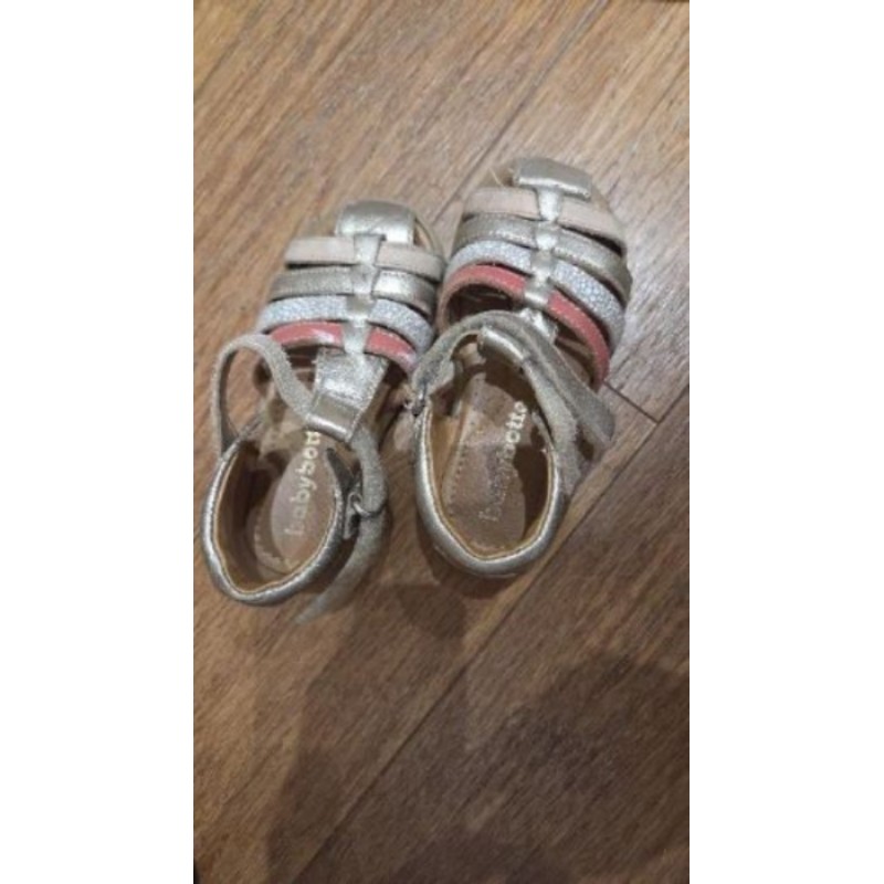 Sandalettes Babybotte fillette taille 23