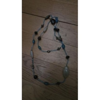 Collier long bleu et marron