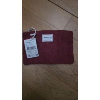 Pochette velours prune...