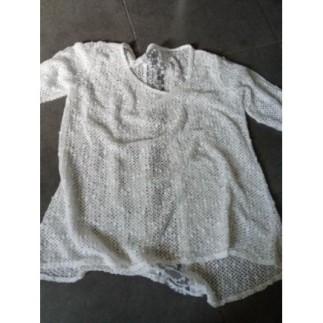 Pull fin blanc a dentelle...