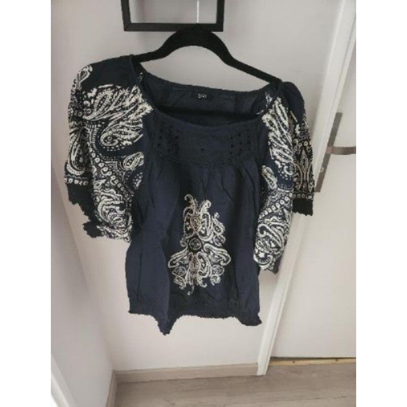 Blouse avec manche bouffante taille 40