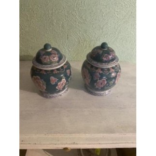 Paires urnes porcelaine 