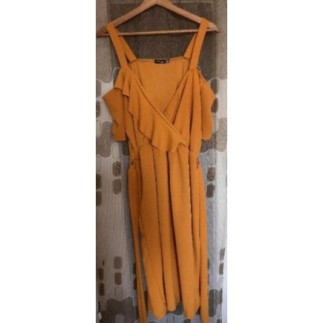 Robe moutarde Boohoo T46