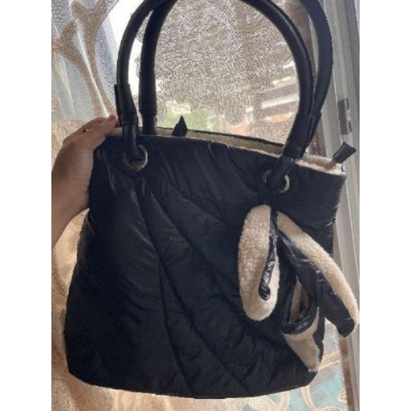 Sac à main noir neuf 
