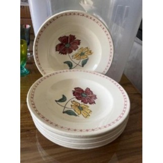 Lot de 8 assiettes creuses...