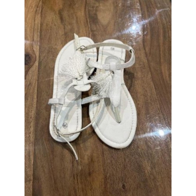 Sandale blanche petit 38