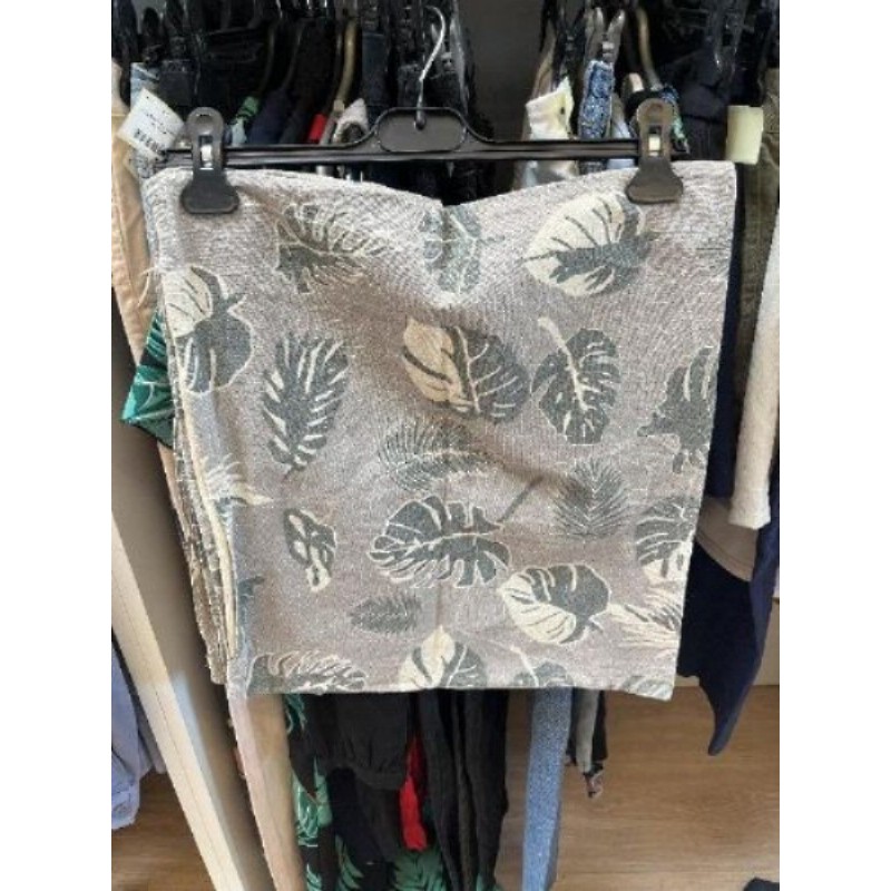 Housse coussin gris feuilles 