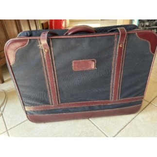 Valise en tissu bleue et...