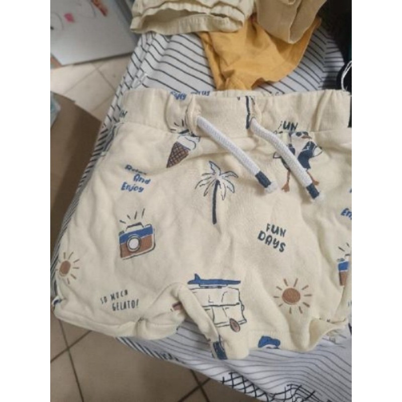 Short jaune à motifs 12 à 18 mois
