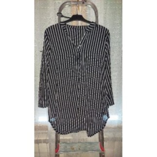Chemise longue à rayures...
