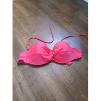 Haut de maillot de bain...