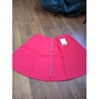 Jupe rouge. Naf Naf. Neuve....