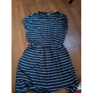 Robe rayée marine. H&M TS