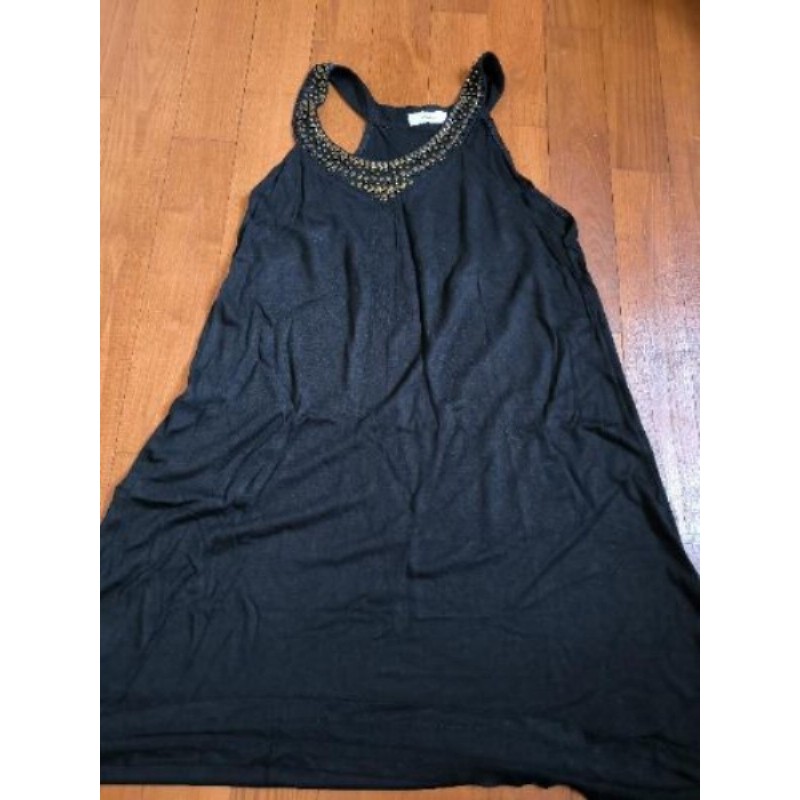 Robe noire. Etam .TM