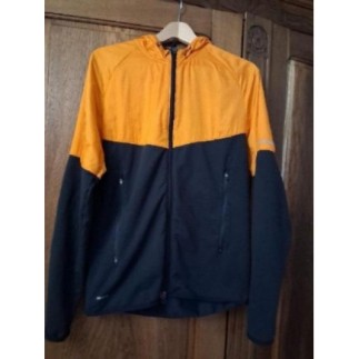 Kway Nike dri fit M noir et...