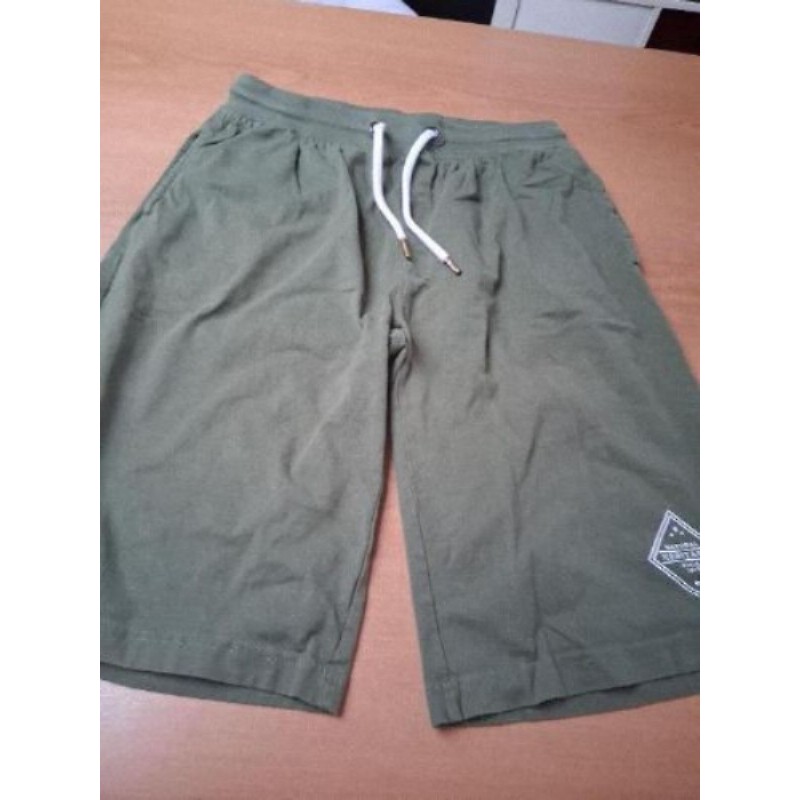 Short kaki taille s 