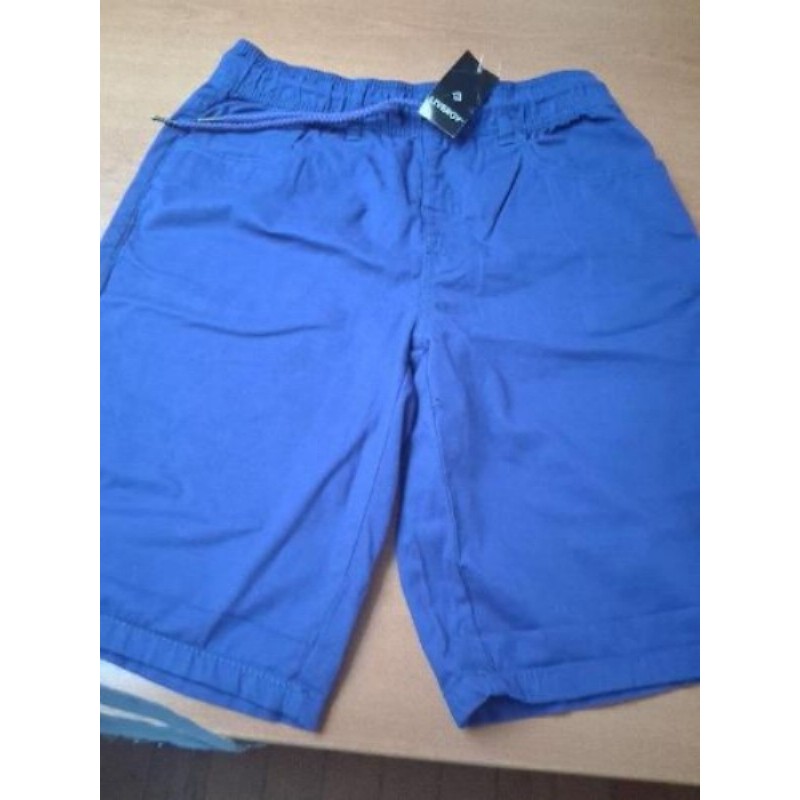 Short homme bleu neuf avec étiquettes taille 40