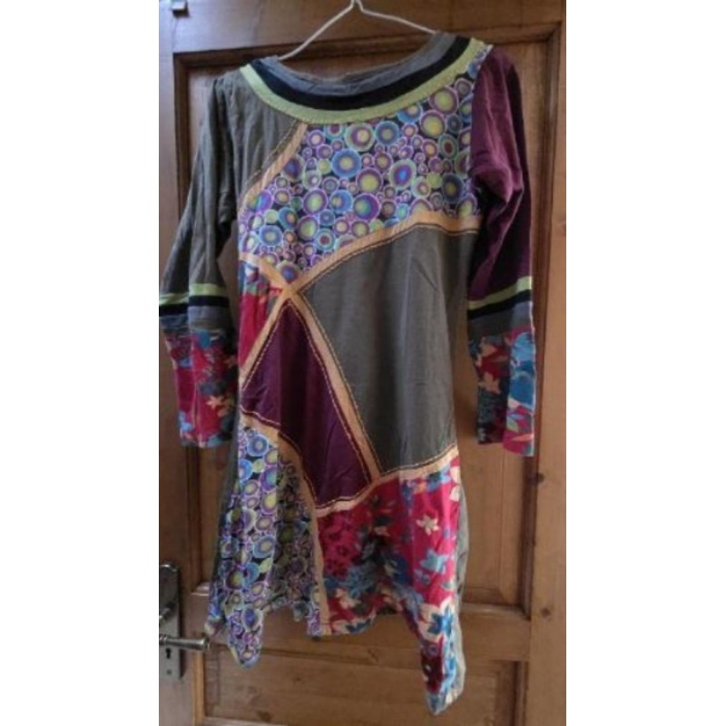 Robe manches longues multicolore taille M/L 