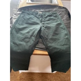 Pantalon vert taille 46...