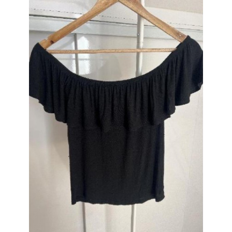 Top noir à volant taille S